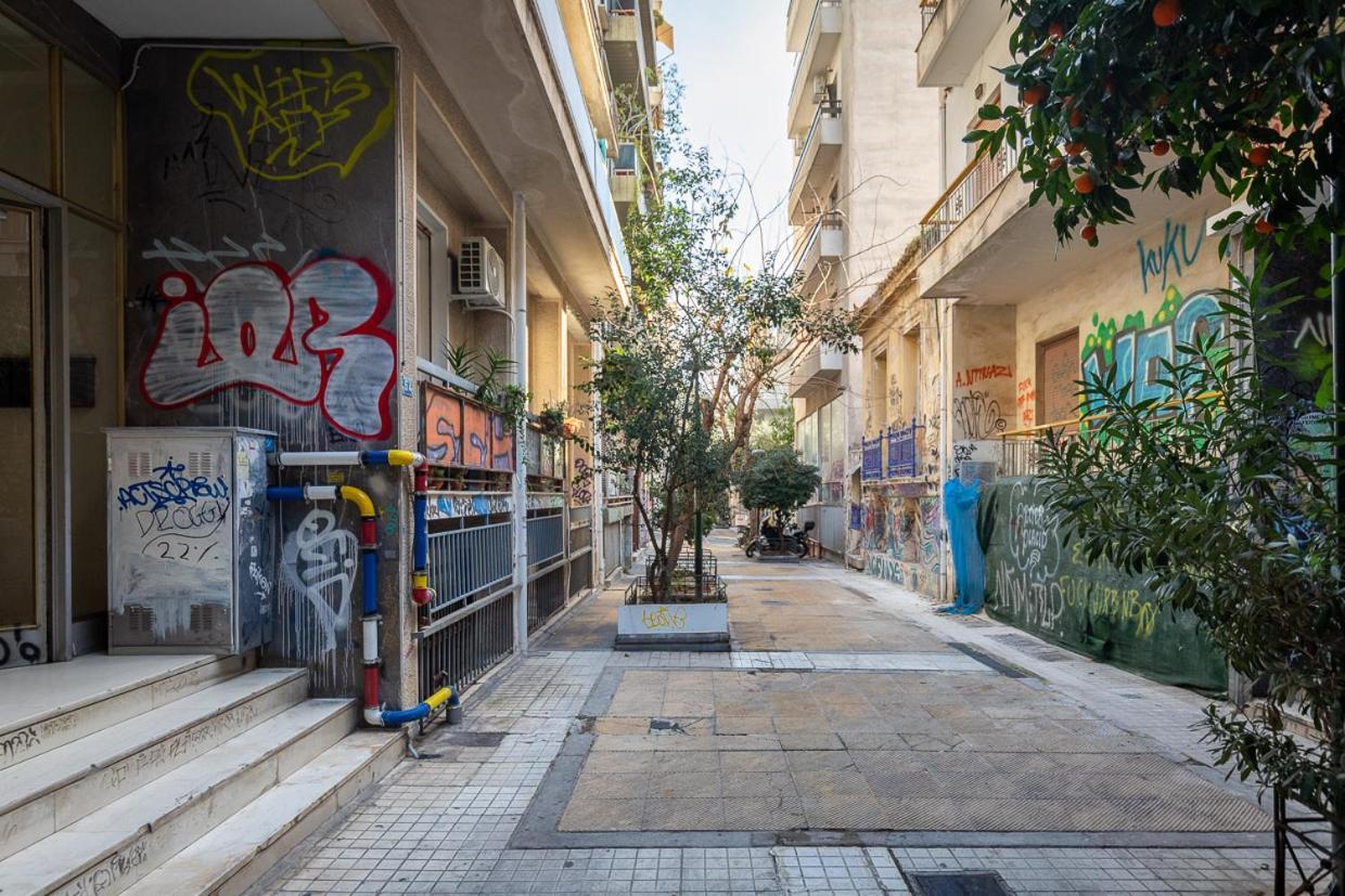 Comfort Aparment In Exarcheia Athens Ngoại thất bức ảnh