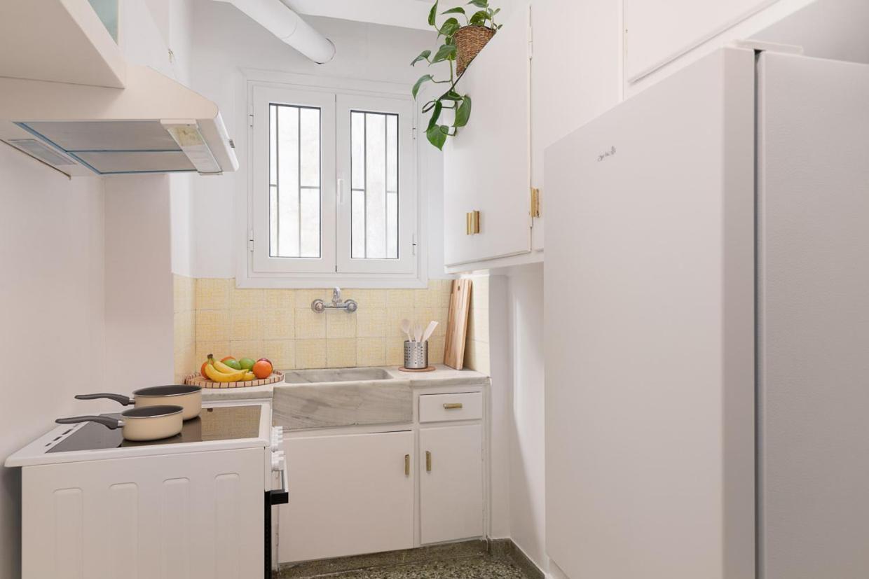Comfort Aparment In Exarcheia Athens Ngoại thất bức ảnh